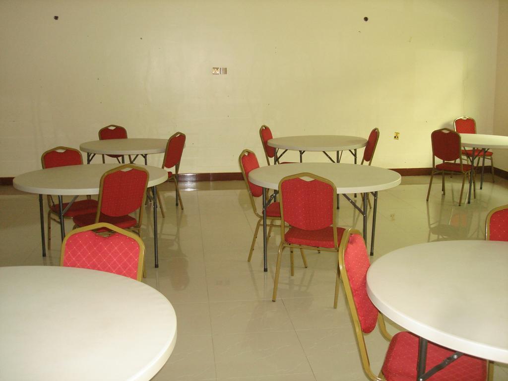 Rays Hotel Mbarara Екстериор снимка