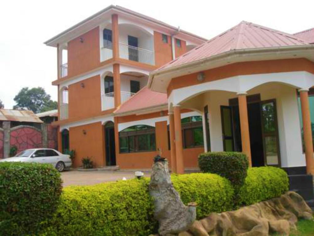 Rays Hotel Mbarara Екстериор снимка