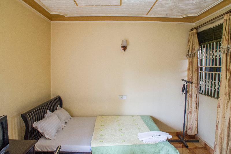 Rays Hotel Mbarara Екстериор снимка
