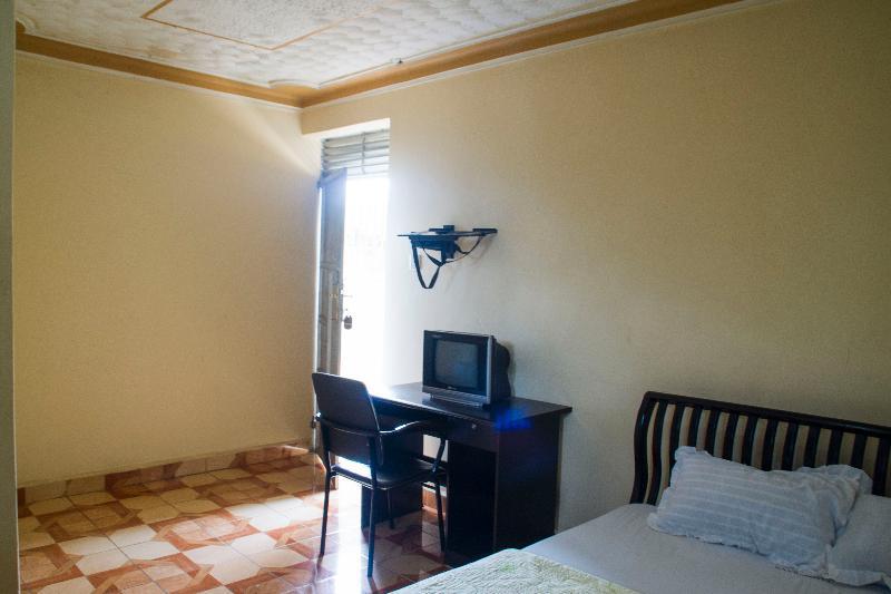 Rays Hotel Mbarara Екстериор снимка