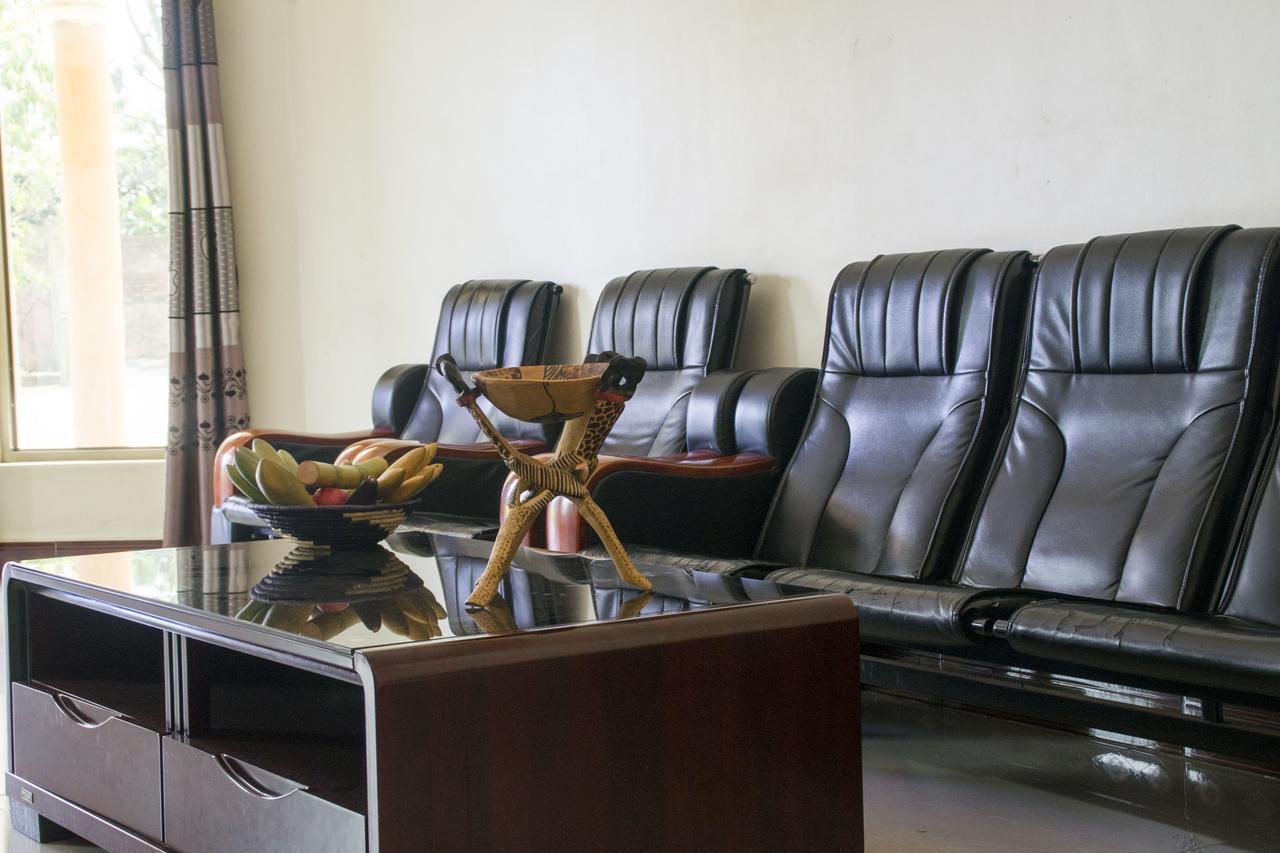 Rays Hotel Mbarara Екстериор снимка