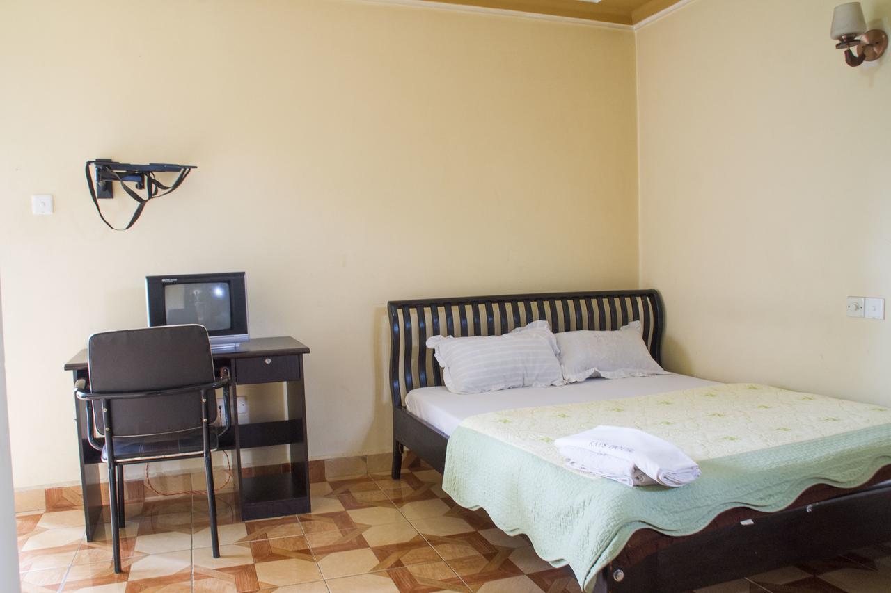 Rays Hotel Mbarara Екстериор снимка